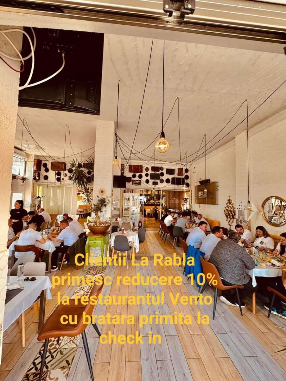 فندق La Rabla دوبوفا المظهر الخارجي الصورة